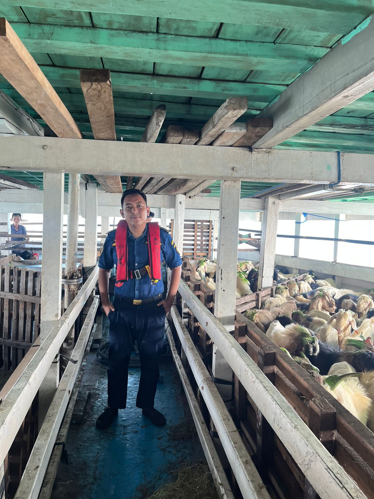 Pastikan Laik Laut, Tim Patroli Telaga Biru Cek Kesiapan KLM Sebelum Berlayar